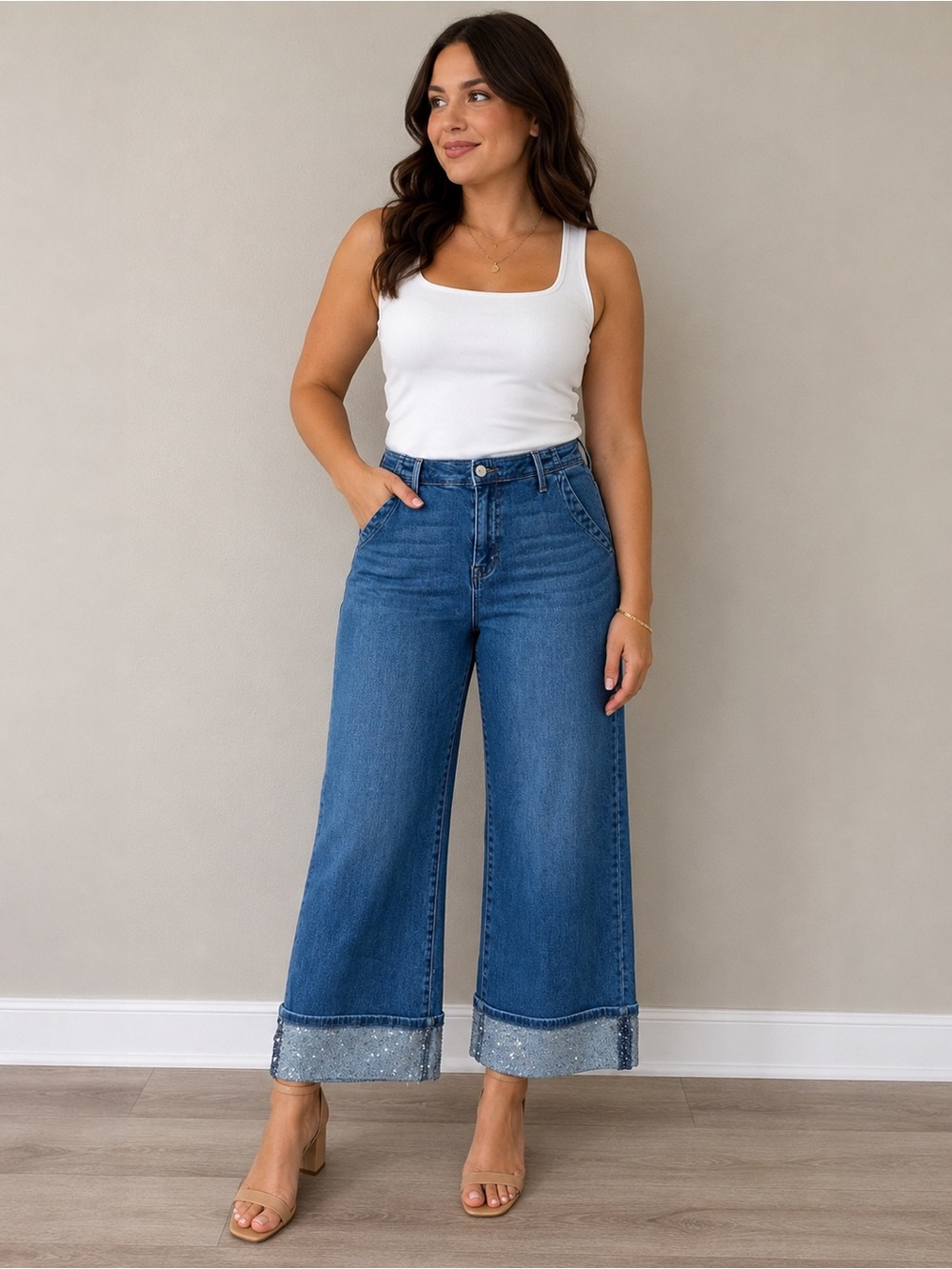 Risen Wide-Leg Cropped Jeans with Sparkles